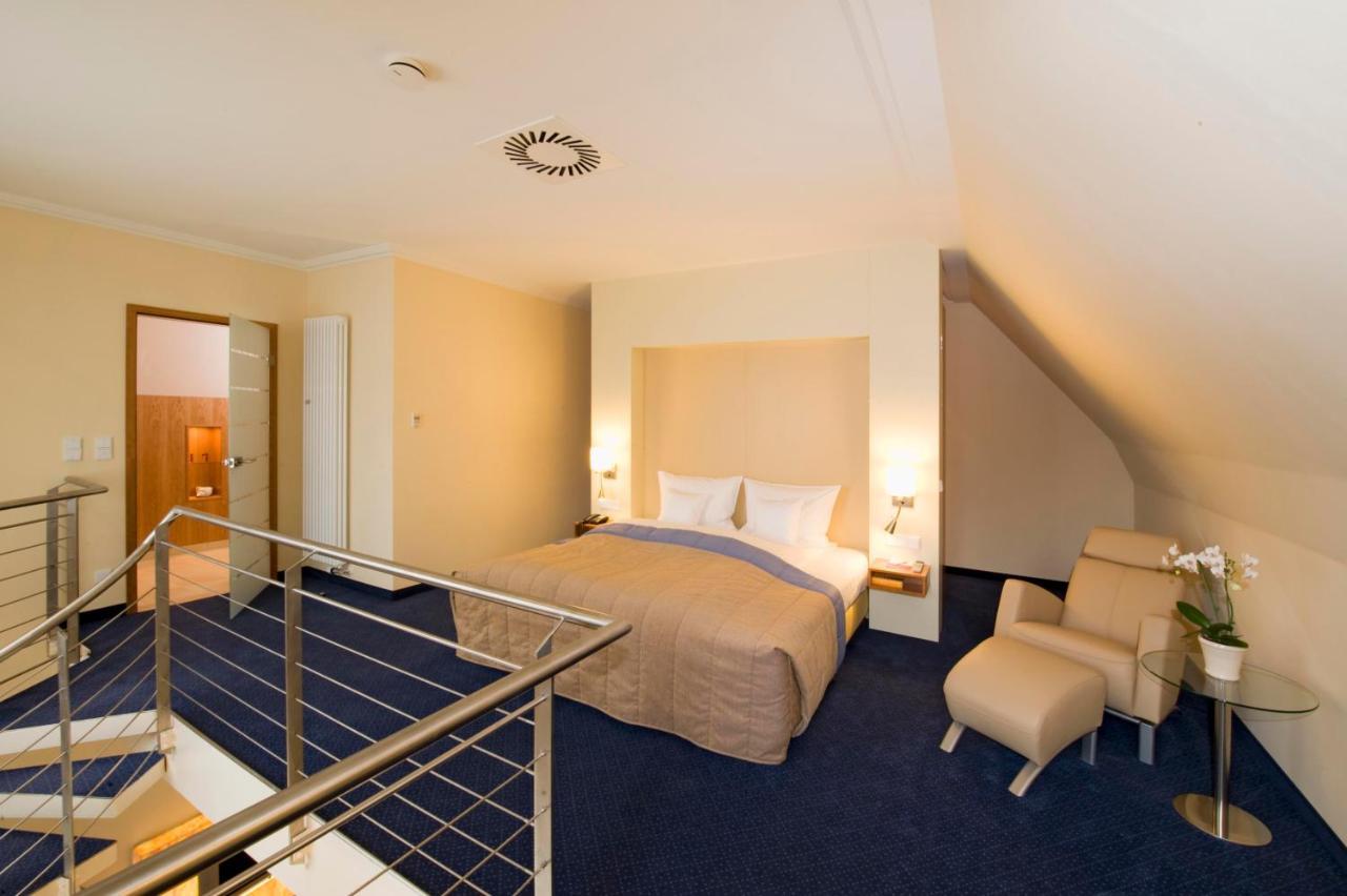Lind Hotel Rietberg Bagian luar foto