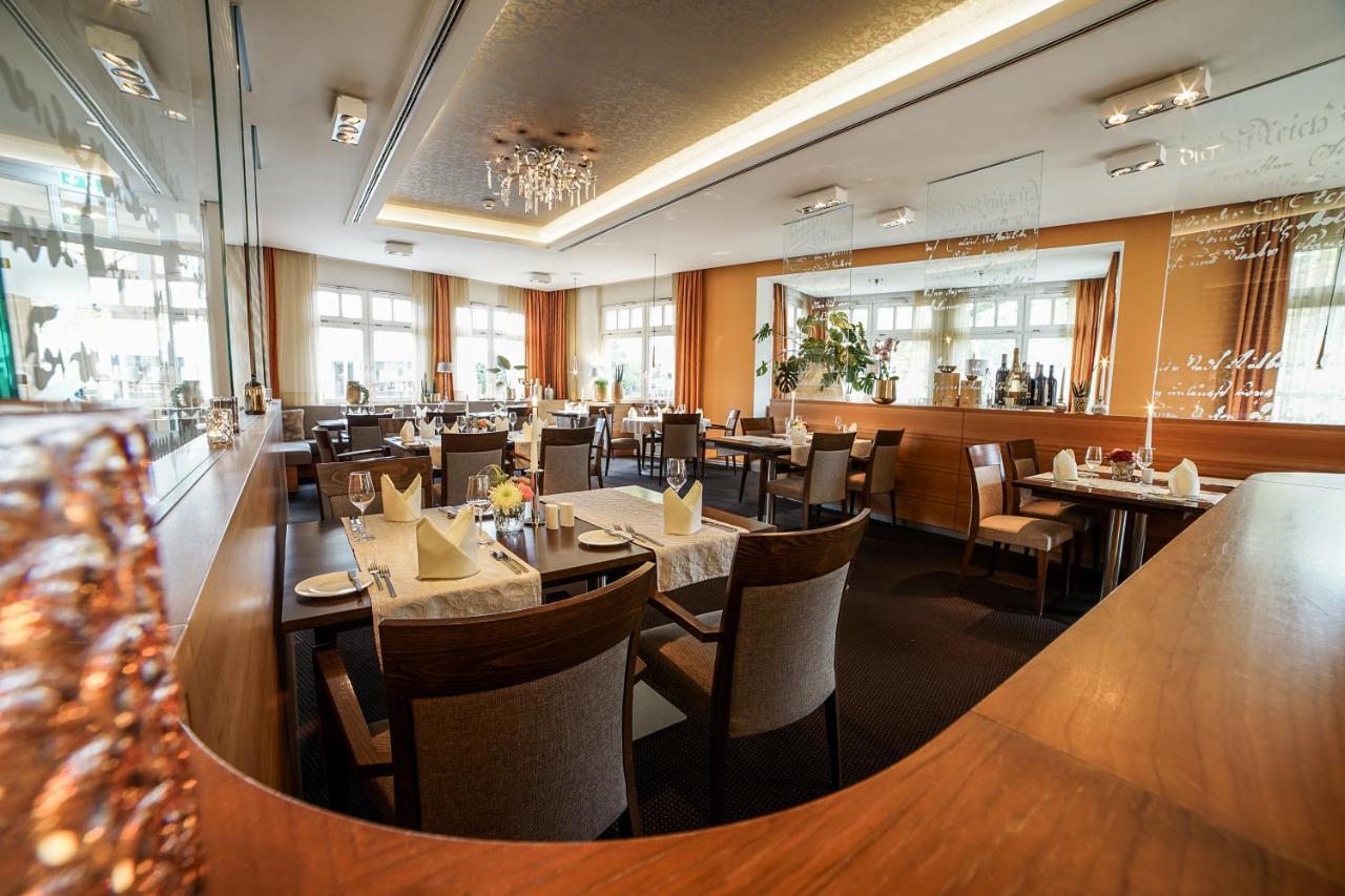 Lind Hotel Rietberg Bagian luar foto