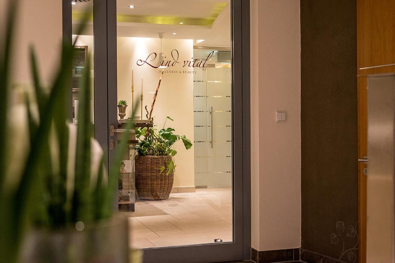 Lind Hotel Rietberg Bagian luar foto